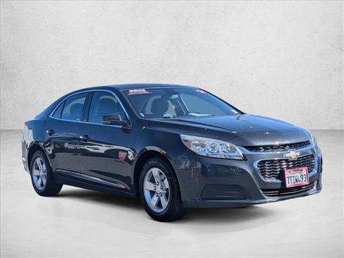 Used 2014 Chevrolet Malibu LT FWD image 3