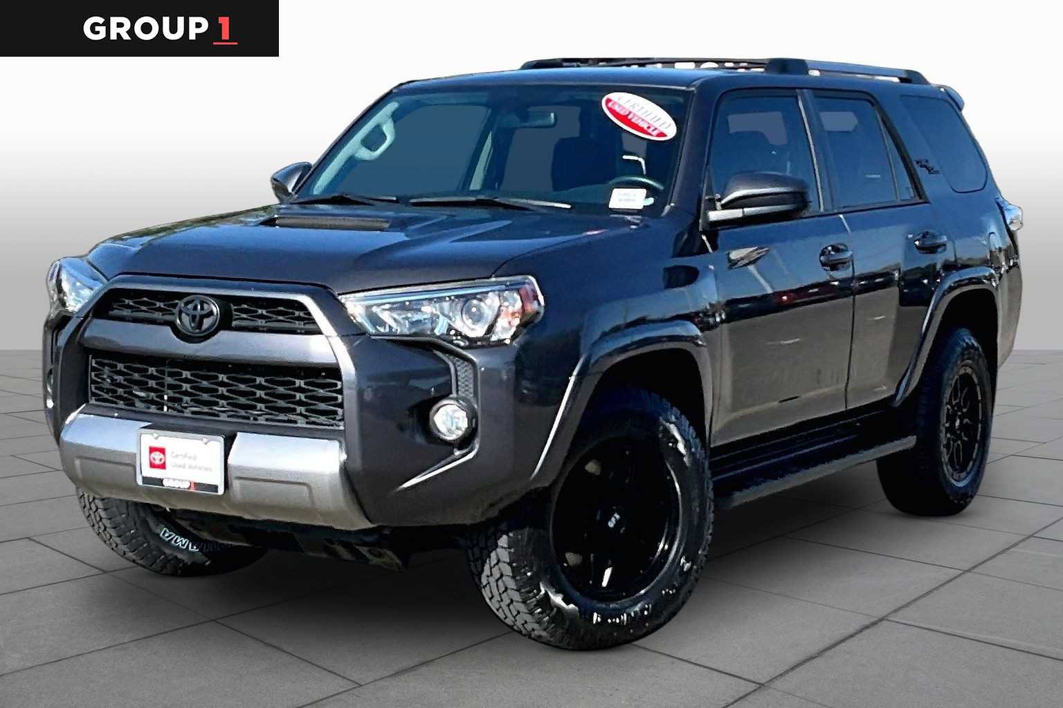 Used 2018 Toyota 4Runner TRD Off-Road w/ Convenience Package AWD/4WD image 1