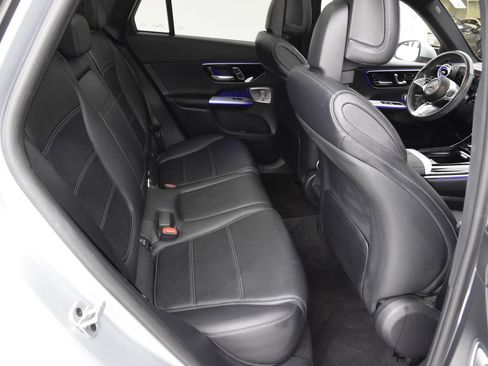 Certified 2023 Mercedes-Benz GLC 300 image 19