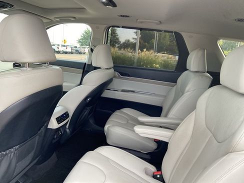 Used 2020 Hyundai Palisade SEL FWD image 17