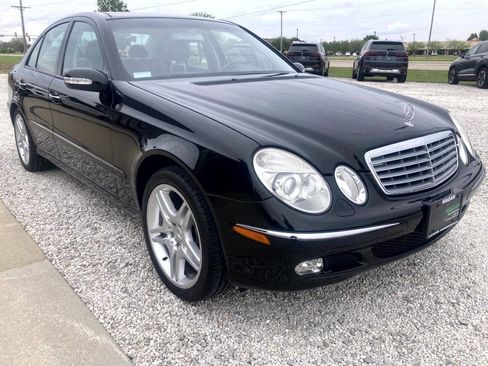 Used 2003 Mercedes-Benz E 320 Sedan image 5