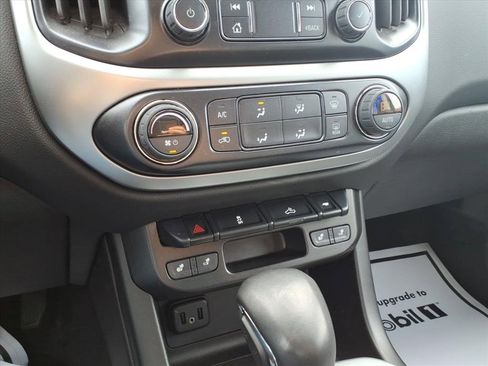 Certified 2022 Chevrolet Colorado LT w/ Luxury Package image 21