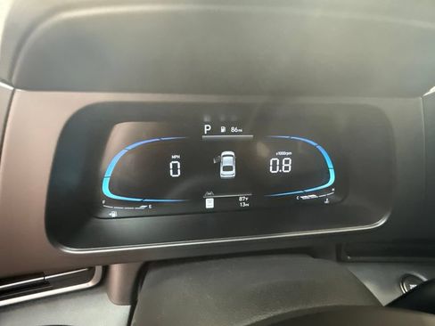 New 2026 Hyundai Elantra SEL Sport FWD image 24