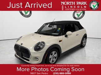 Used 2019 MINI Cooper Convertible FWD video 1