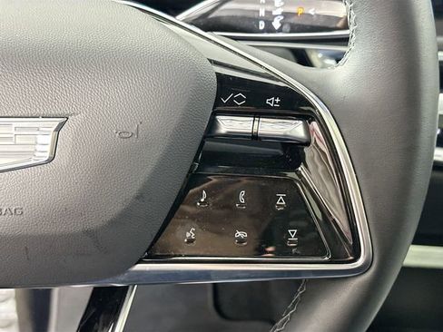 Used 2024 Cadillac Lyriq Tech w/ Driver Assist Package AWD/4WD image 32