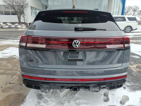 New 2026 Volkswagen Atlas Cross Sport SEL R-Line AWD/4WD image 6