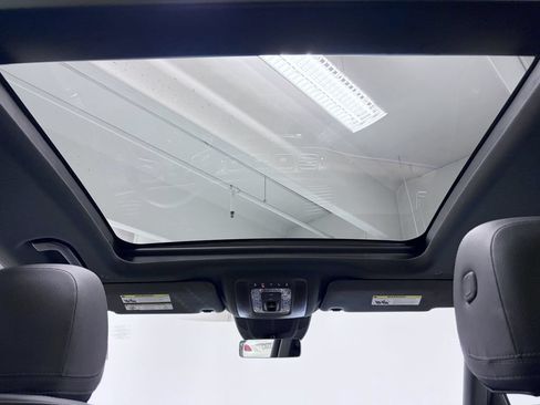 Certified 2025 Mercedes-Benz GLE 450e 4MATIC image 24