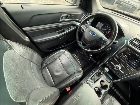 Used 2016 Ford Explorer Sport w/ Equipment Group 401A image 11