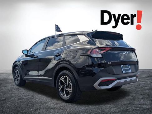 Certified 2024 Kia Sportage LX image 8