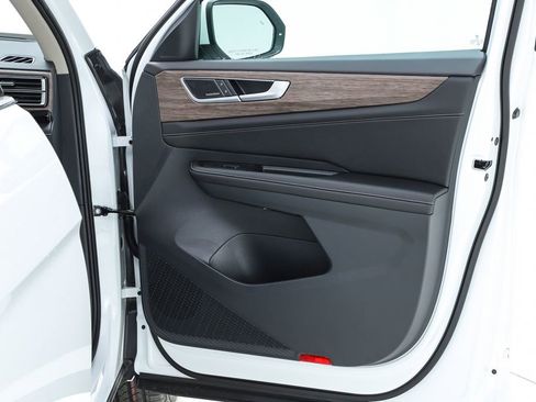 New 2026 Volkswagen Atlas SEL Premium R-Line image 32