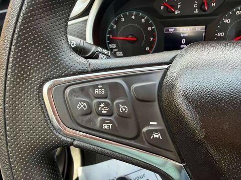 Used 2023 Chevrolet Malibu LT FWD image 14