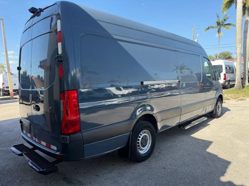 Used 2019 Mercedes-Benz Sprinter 170 image 5