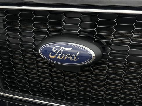 Used 2022 Ford Transit 350 XLT image 35