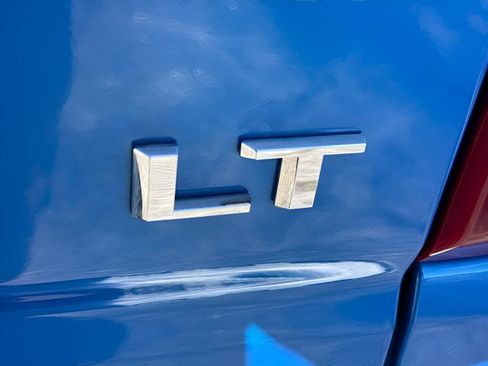 Used 2025 Chevrolet Silverado 1500 LT AWD/4WD image 15
