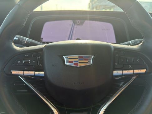 Used 2023 Cadillac Escalade Sport w/ LPO, ONYX Package image 23