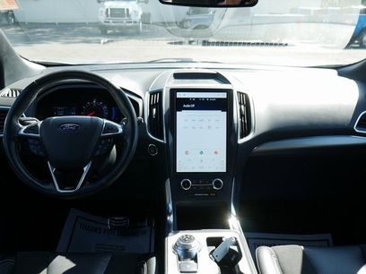Used 2022 Ford Edge ST