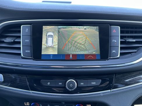 Used 2019 Buick Enclave Avenir w/ Avenir Technology Package image 17