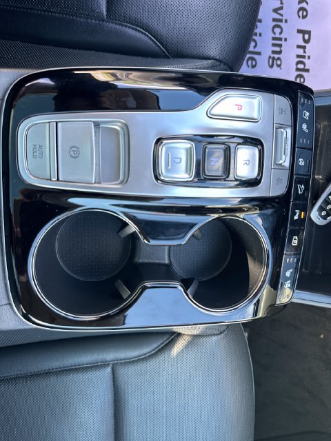 Certified 2024 Hyundai Tucson Limited AWD/4WD image 17