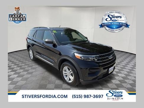Used 2021 Ford Explorer XLT AWD/4WD image 1