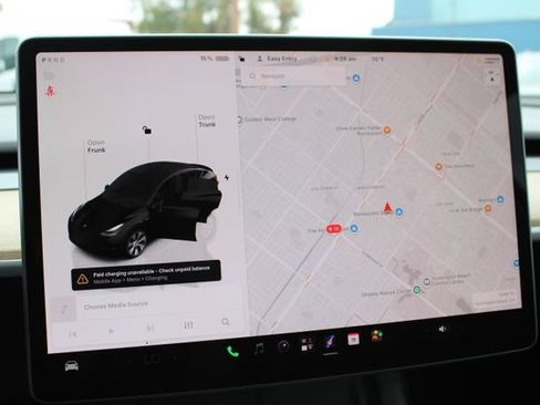 Used 2023 Tesla Model Y Long Range AWD/4WD image 23