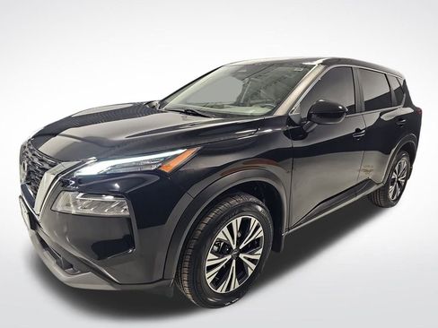 Used 2023 Nissan Rogue SV image 9