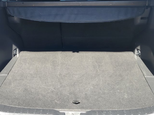 Used 2025 Toyota RAV4 XLE FWD image 27
