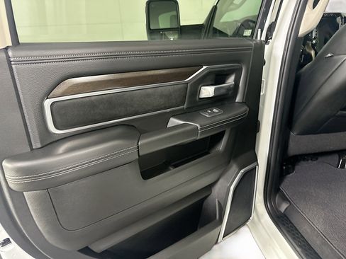 Used 2024 RAM 2500 Laramie w/ Safety Group image 26