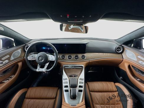 Used 2021 Mercedes-Benz AMG GT 43 w/ Driver Assistance Package image 28
