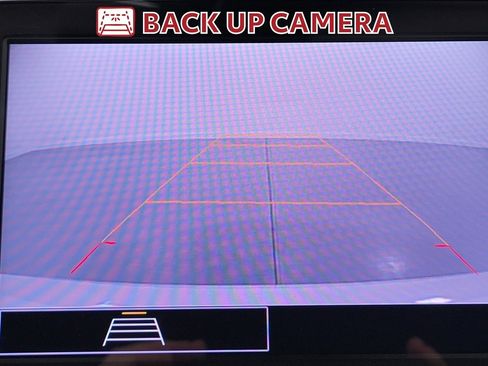 Used 2022 Chevrolet Malibu LT image 22