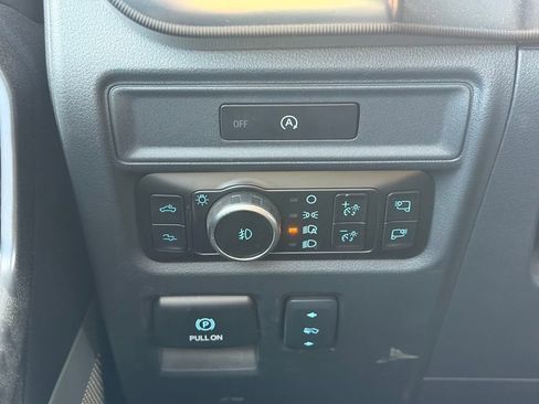 Used 2025 Ford F150 Raptor AWD/4WD image 8