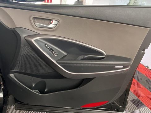 Used 2017 Hyundai Santa Fe Sport AWD/4WD image 7