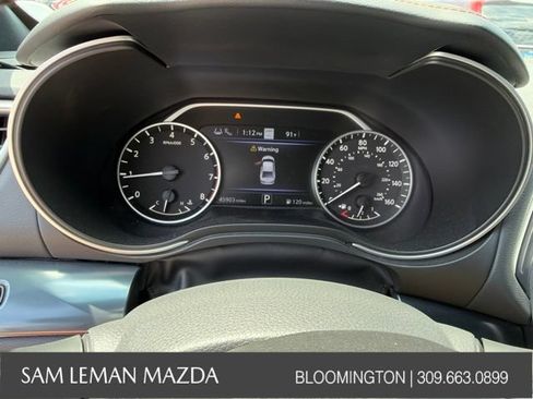 Used 2021 Nissan Maxima SR w/ Sport Mat Group FWD image 18