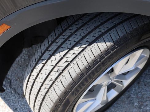 Used 2025 Honda CR-V LX image 25