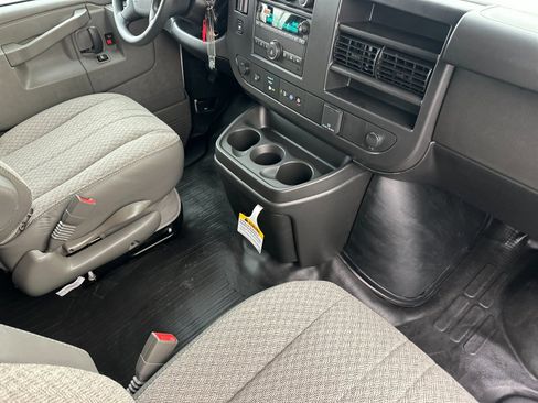 New 2025 GMC Savana 3500 w/ Driver Convenience Package image 15