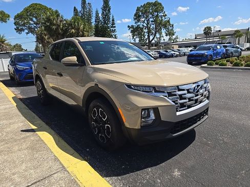 Used 2023 Hyundai Santa Cruz SEL AWD/4WD image 1