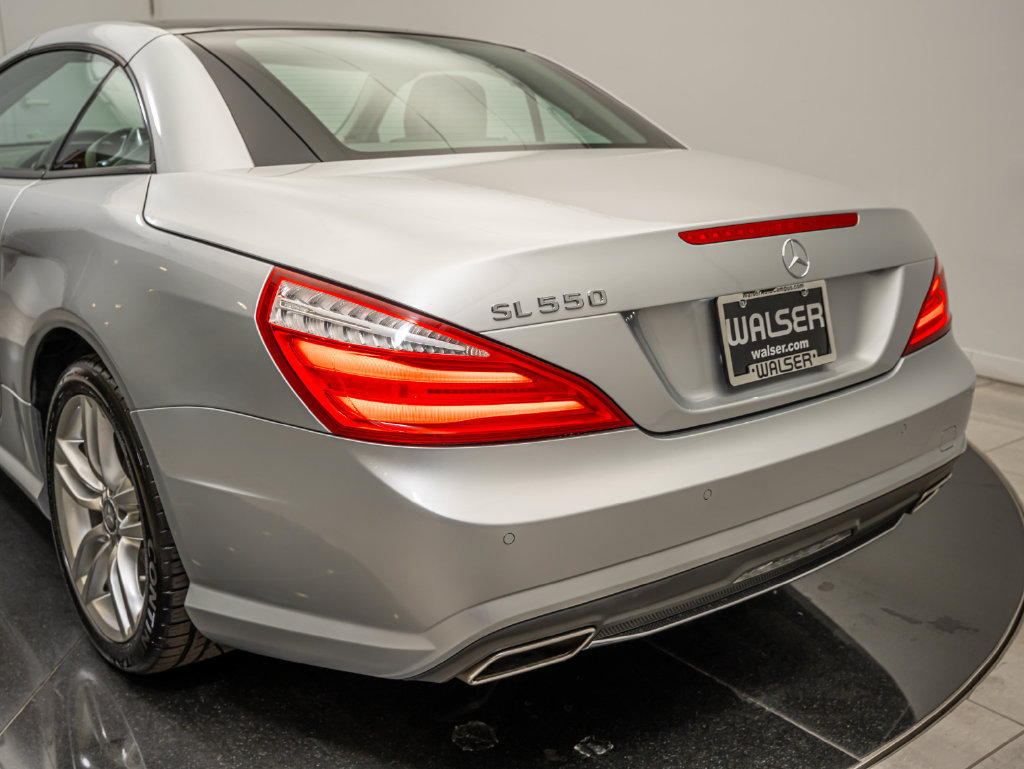 Used 2013 Mercedes-Benz SL 550 image 19