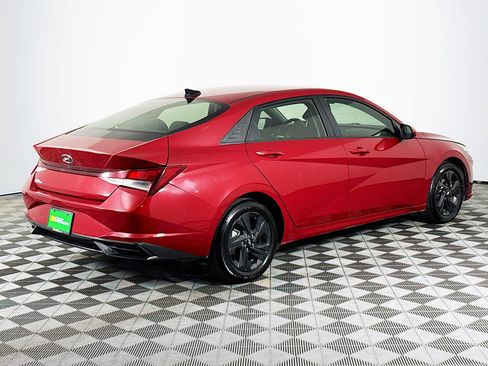Used 2021 Hyundai Elantra SEL FWD image 10