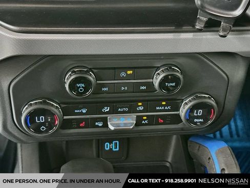 Used 2023 Ford Bronco Black Diamond AWD/4WD image 15