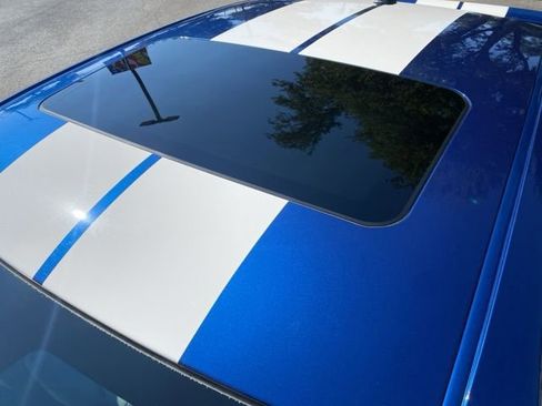 Used 2011 Dodge Challenger SRT8 RWD image 10