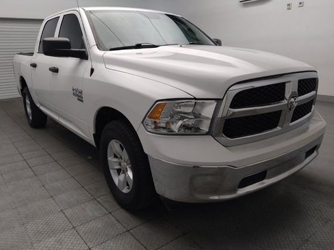 Used 2022 RAM 1500 Classic SLT RWD image 13