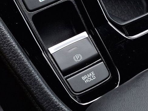 Certified 2025 Honda Accord Sport image 25