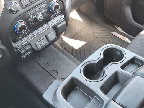 Used 2020 Chevrolet Silverado 1500 LT w/ Texas Edition image 19