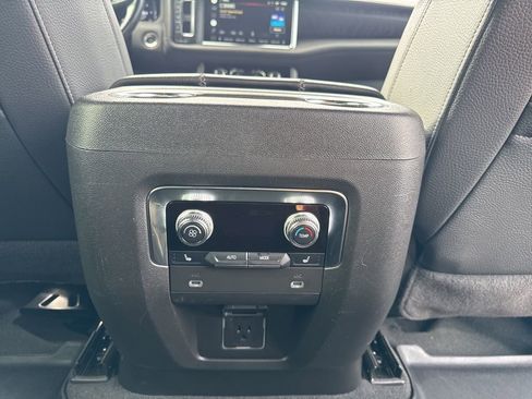 Used 2022 GMC Yukon Denali w/ Max Trailering Package image 21