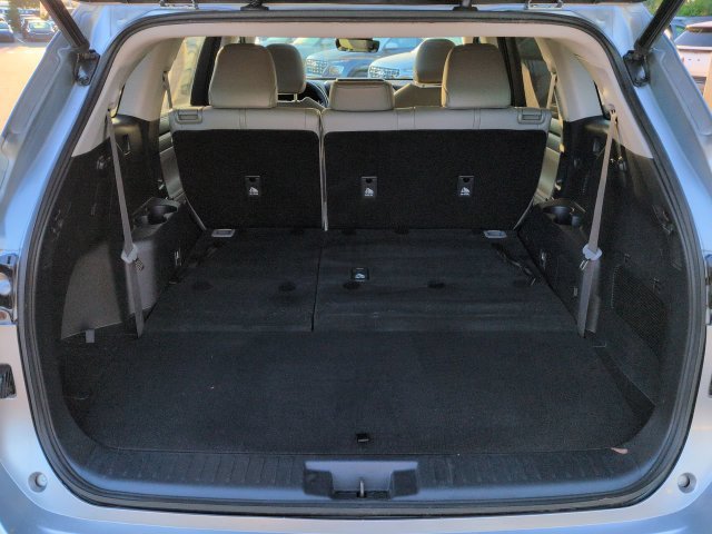 Used 2021 Toyota Highlander XLE FWD image 13