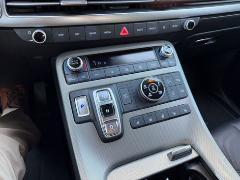 Used 2023 Hyundai Palisade SEL image 9