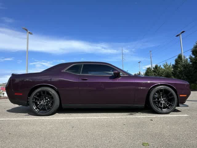 Used 2022 Dodge Challenger R/T w/ Performance Plus Package RWD image 3
