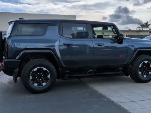 Certified 2025 GMC Hummer EV 3X w/ Extreme Off-Road Package AWD/4WD image 10