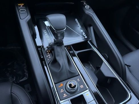 New 2025 Kia Telluride S image 17