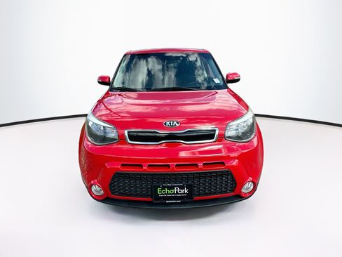 Used 2016 Kia Soul ! FWD image 2