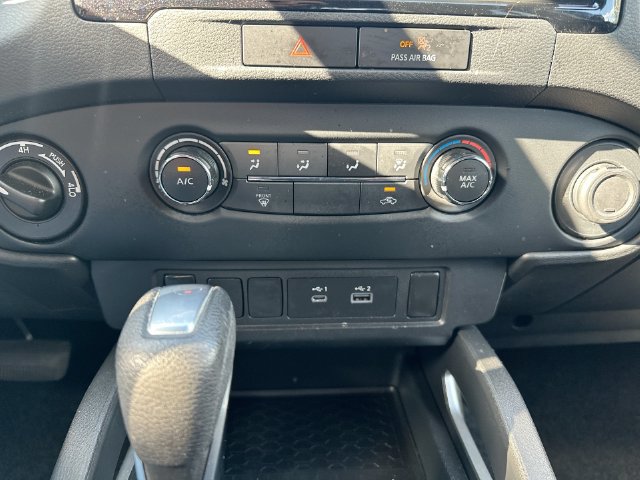 Used 2022 Nissan Frontier SV AWD/4WD image 18